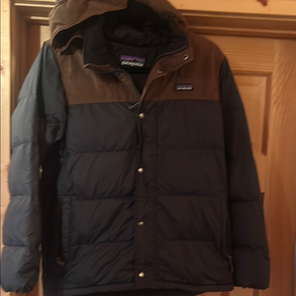 Patagonia Kids XL Grey and Brown Jacket